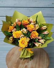Букет цветов из:  Альстромерии и Розы в Обухово