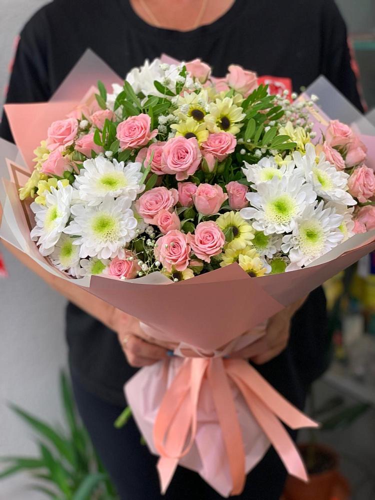 Букет цветов из: Розы и Хризантемы в Обухово
