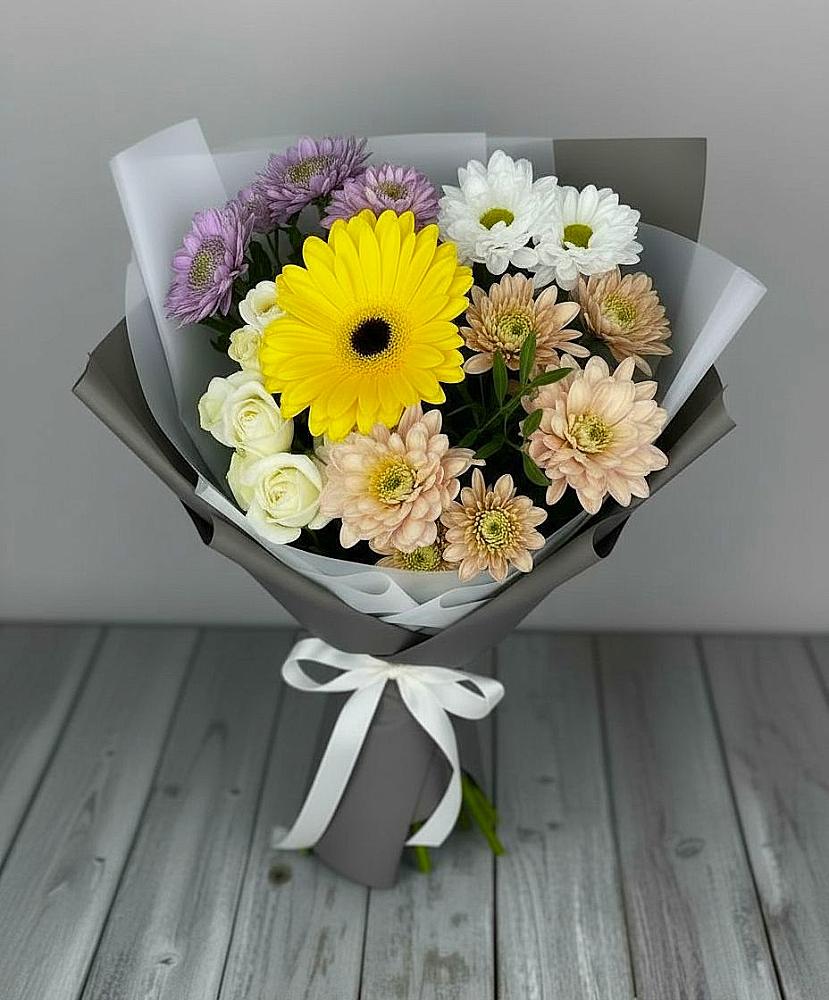 Букет цветов из: Розы, Герберы и Хризантемы в Обухово