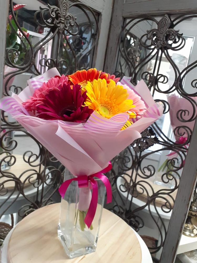 Букет цветов из: Герберы в Обухово