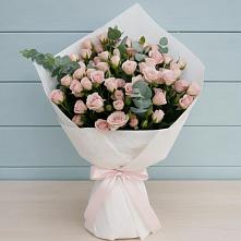 Букет цветов из:  Розы в Обухово