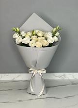 Букет цветов из:  Розы и Лизиантусы в Обухово